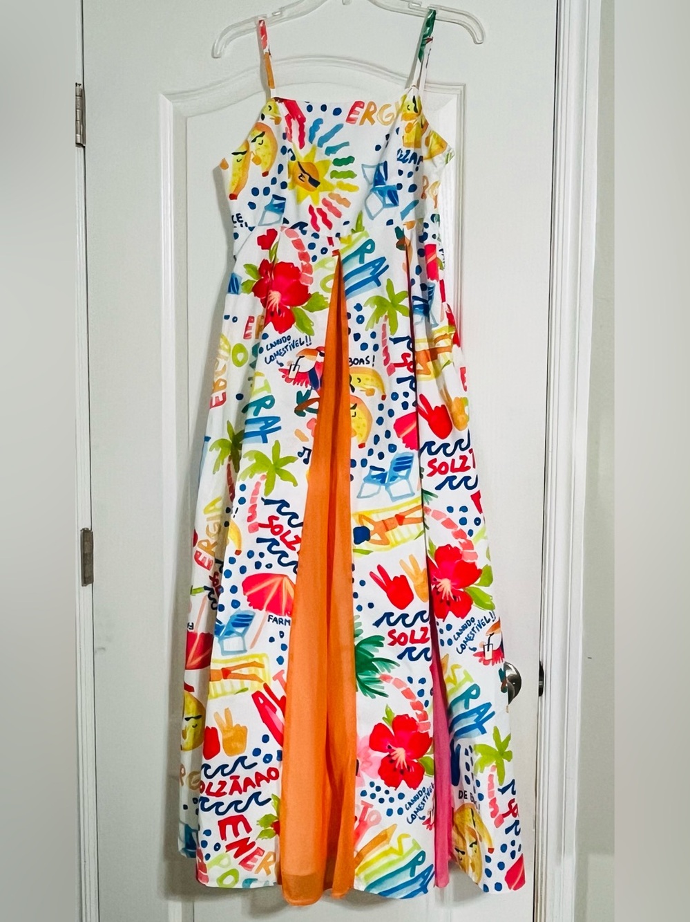 Women's White Maxi Dress — Sleek Full-Length Polyester Maxi Size S “like New”